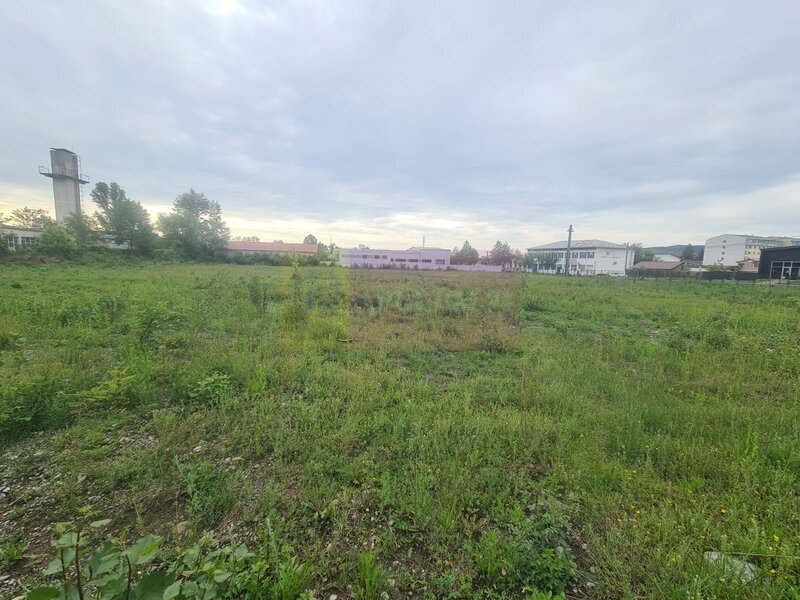 Teren intravilan de vanzare in Campina